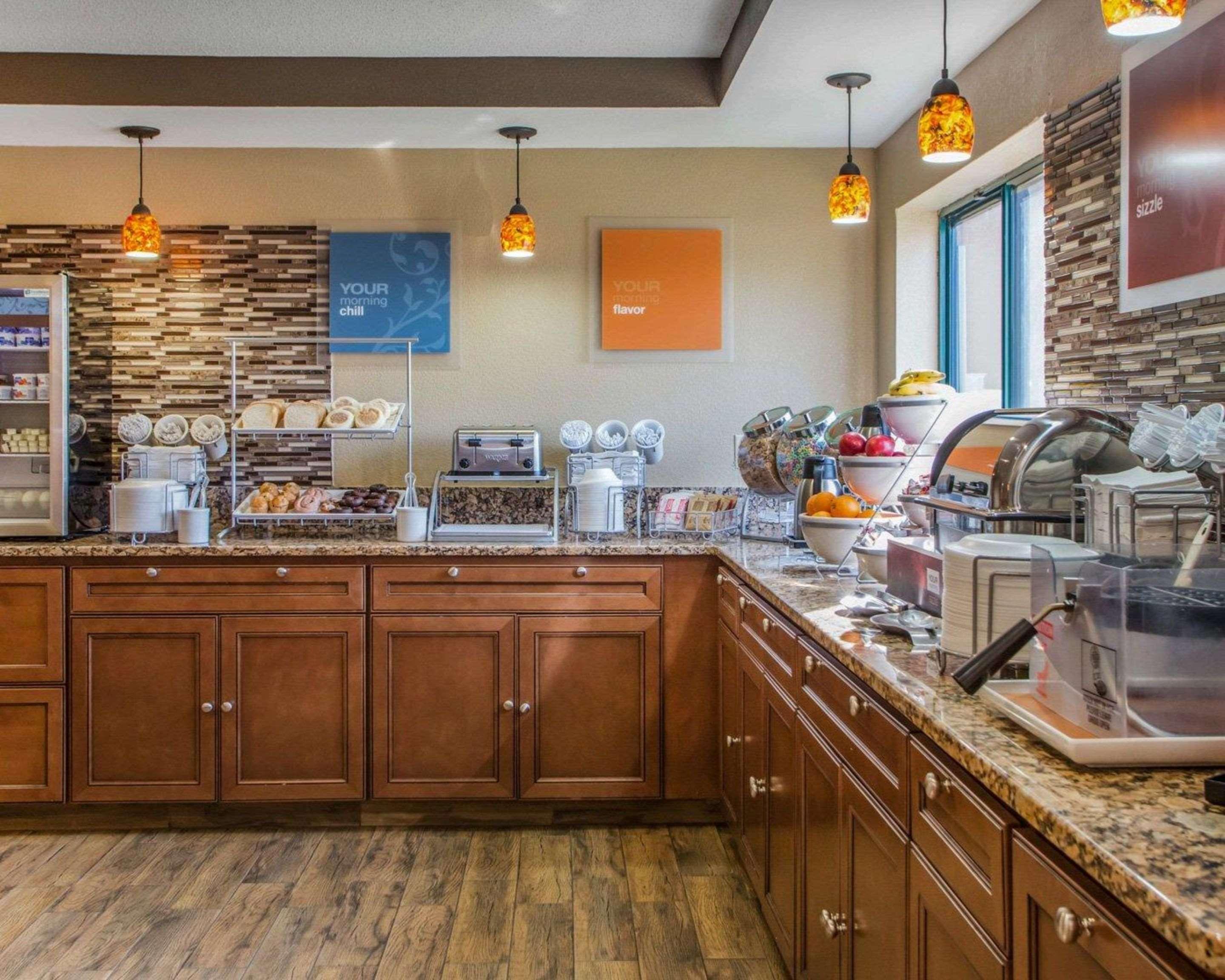 Comfort Inn Joliet West I-80 מראה חיצוני תמונה