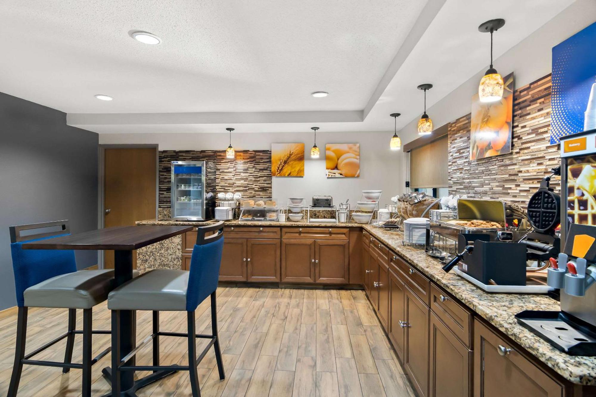 Comfort Inn Joliet West I-80 מראה חיצוני תמונה