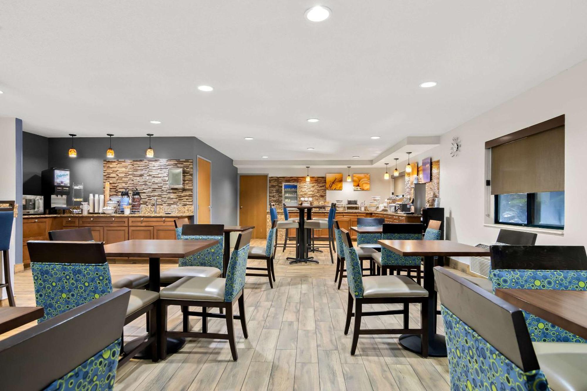 Comfort Inn Joliet West I-80 מראה חיצוני תמונה